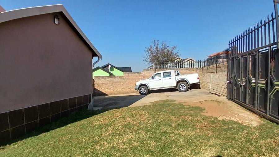 3 Bedroom Property for Sale in Groblerpark Gauteng