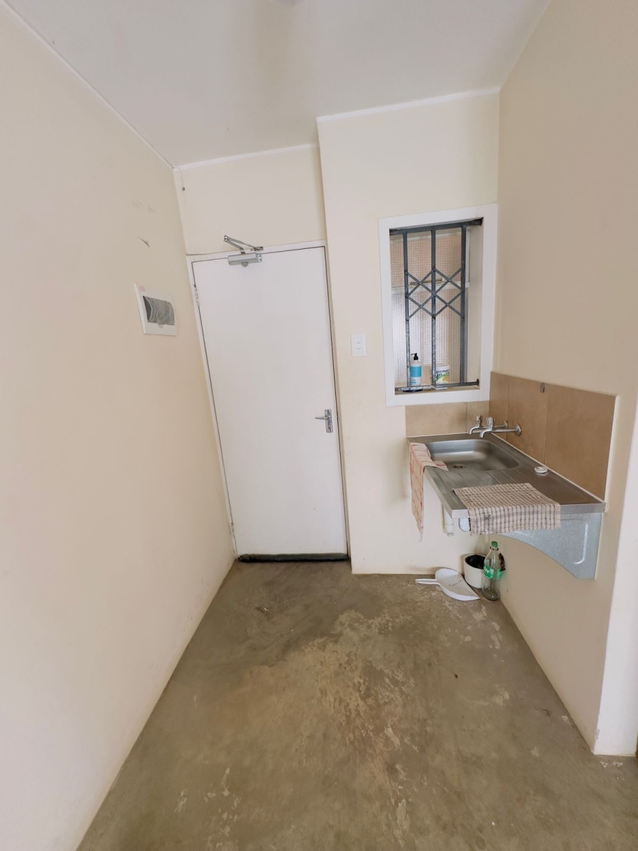 To Let 2 Bedroom Property for Rent in Riverside View Gauteng