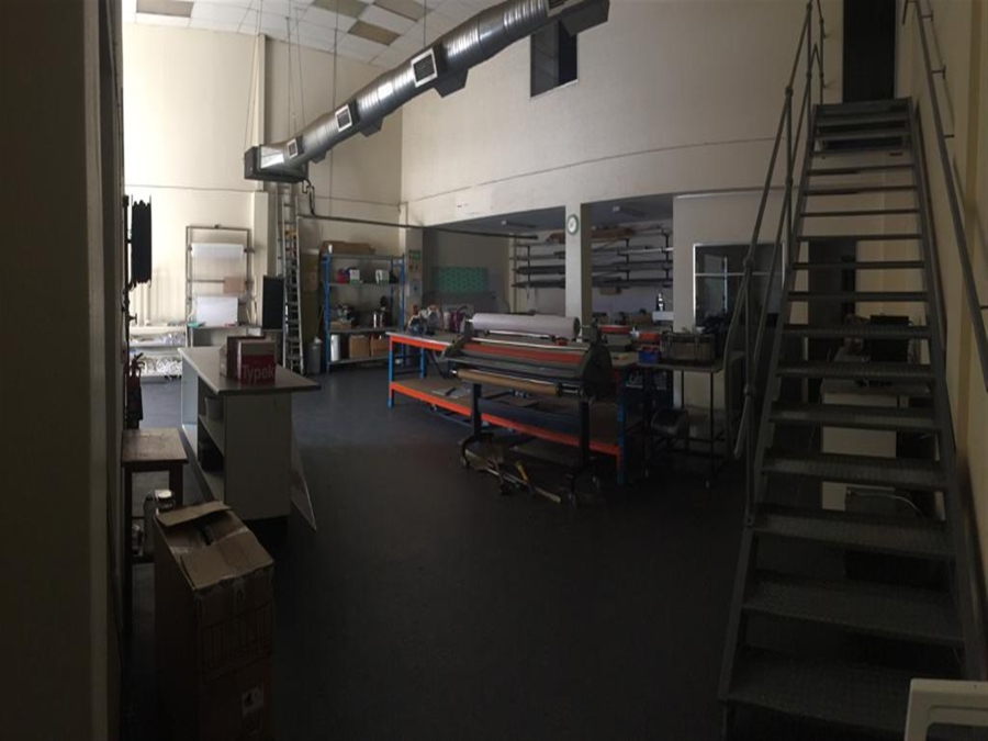To Let Commercial Property for Rent in North Riding Gauteng