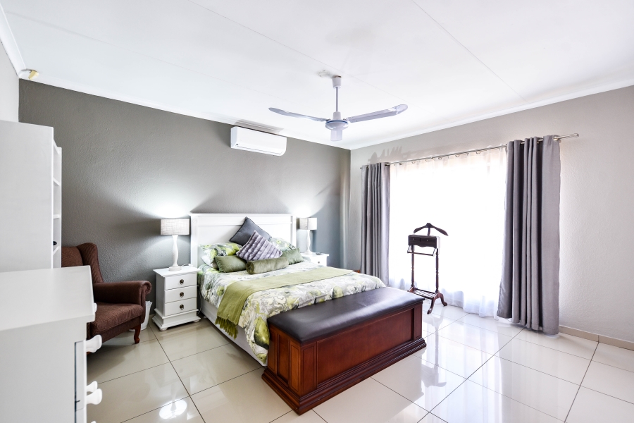 4 Bedroom Property for Sale in Garsfontein Gauteng