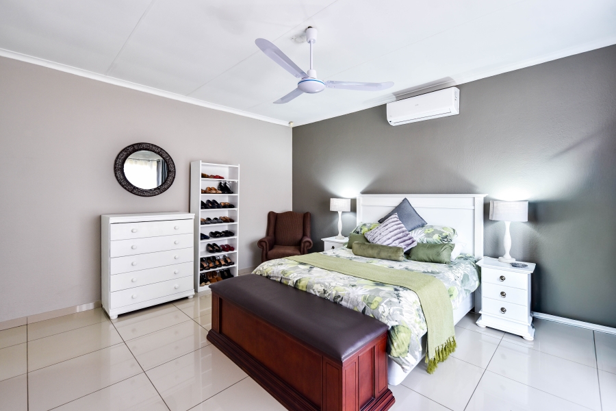 4 Bedroom Property for Sale in Garsfontein Gauteng