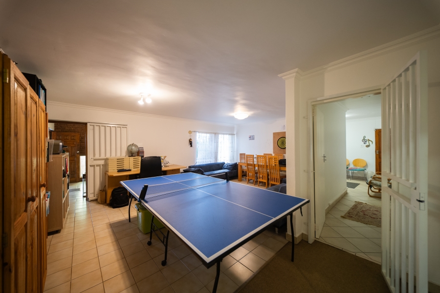 4 Bedroom Property for Sale in Elardus Park Gauteng