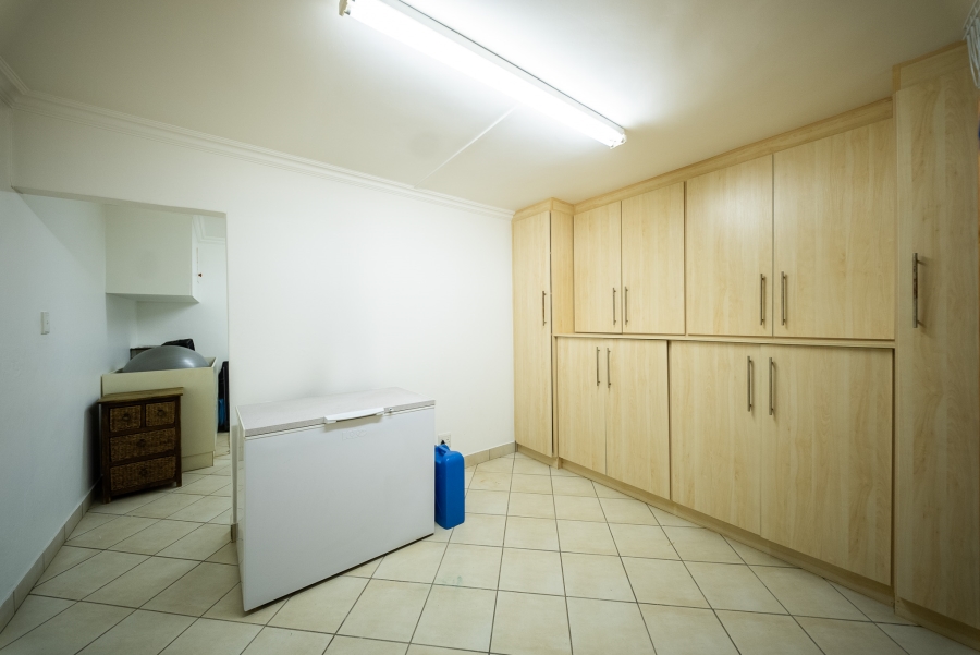 4 Bedroom Property for Sale in Elardus Park Gauteng