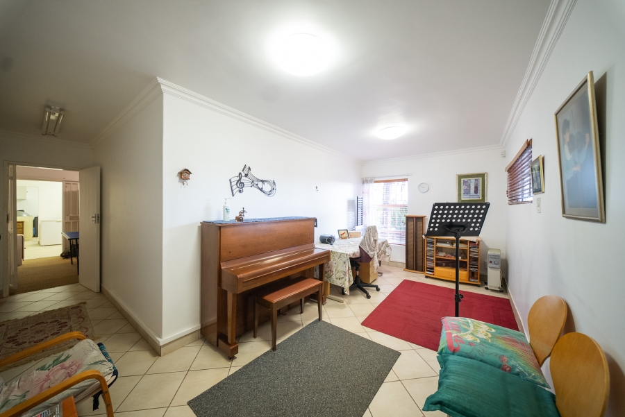 4 Bedroom Property for Sale in Elardus Park Gauteng