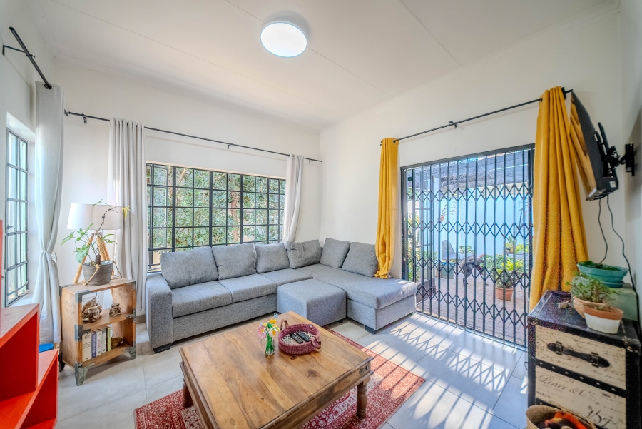3 Bedroom Property for Sale in Faerie Glen Gauteng