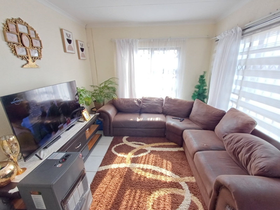3 Bedroom Property for Sale in Riversdale Gauteng