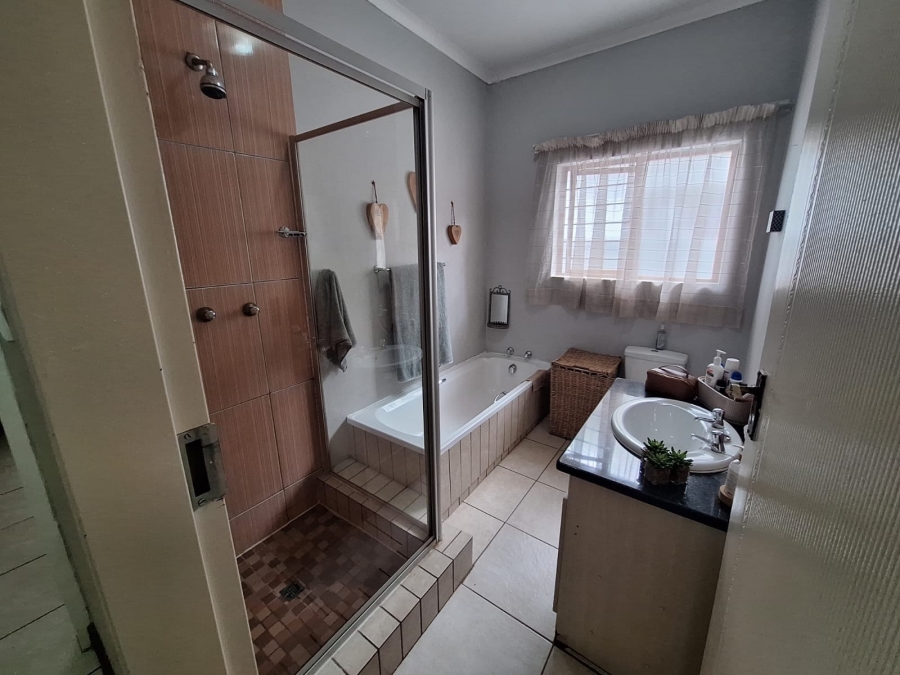 4 Bedroom Property for Sale in Montana Gauteng