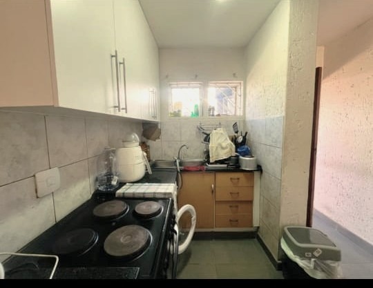 3 Bedroom Property for Sale in Mulbarton Gauteng