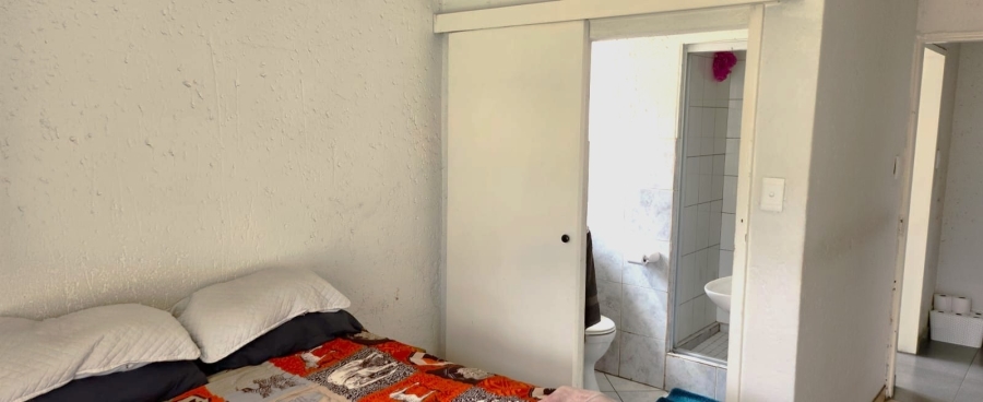 3 Bedroom Property for Sale in Mulbarton Gauteng