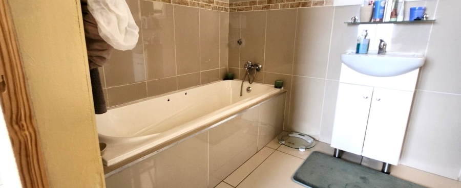 3 Bedroom Property for Sale in Winchester Hills Gauteng