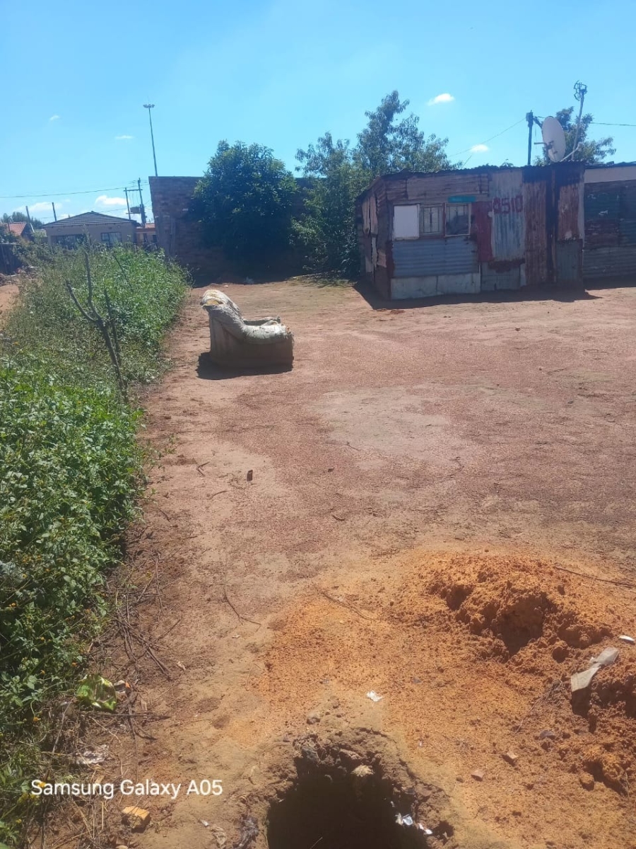 0 Bedroom Property for Sale in Etwatwa Gauteng