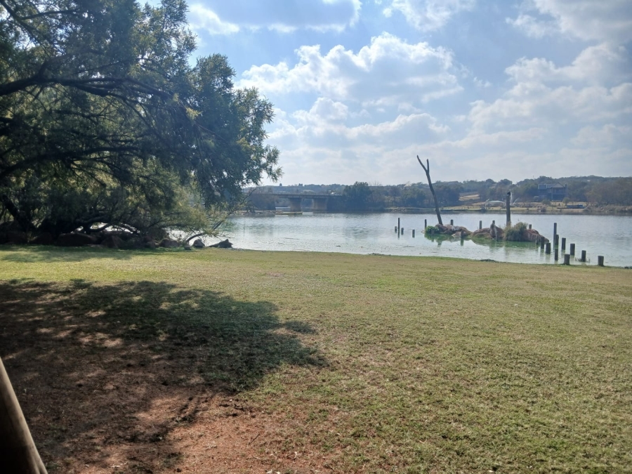 0 Bedroom Property for Sale in Leeuwfontein Gauteng