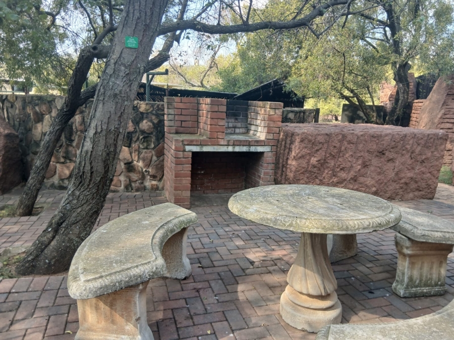 0 Bedroom Property for Sale in Leeuwfontein Gauteng