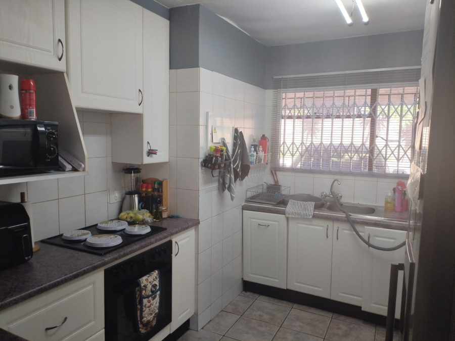 3 Bedroom Property for Sale in Florauna Gauteng