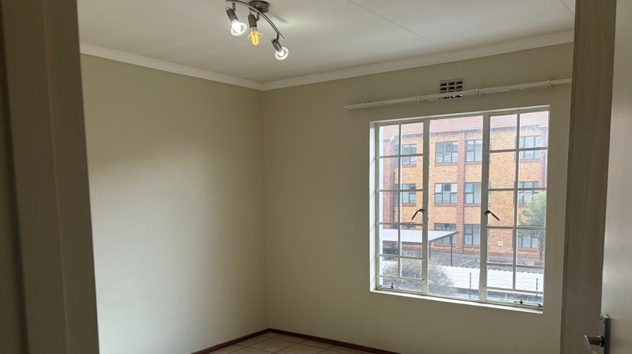 2 Bedroom Property for Sale in Brentwood Park AH Gauteng