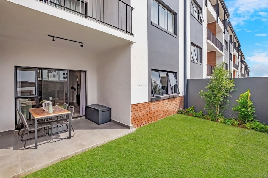 To Let 2 Bedroom Property for Rent in Bryanston Gauteng