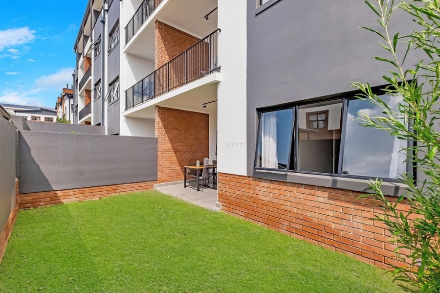 To Let 2 Bedroom Property for Rent in Bryanston Gauteng