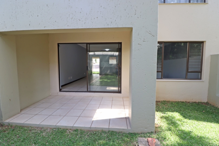 To Let 1 Bedroom Property for Rent in Bryanston Gauteng