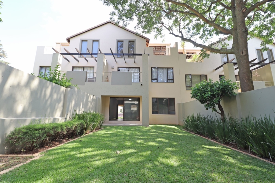 To Let 1 Bedroom Property for Rent in Bryanston Gauteng
