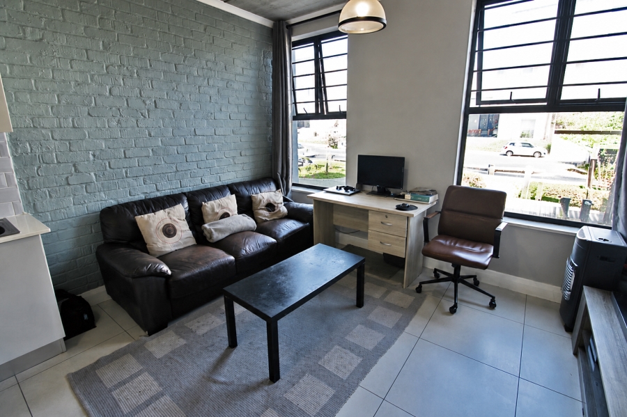 1 Bedroom Property for Sale in Ferndale Gauteng