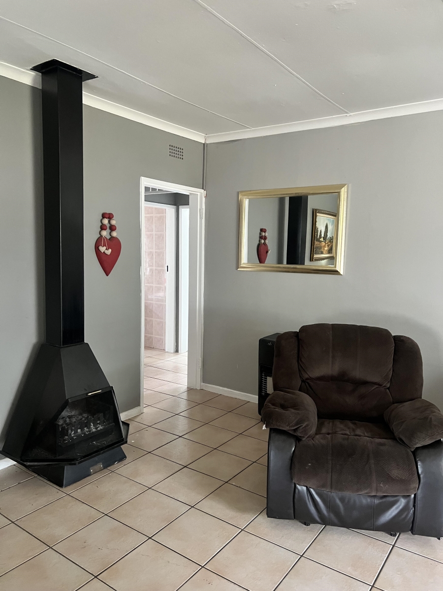 To Let 3 Bedroom Property for Rent in Witpoortjie Gauteng