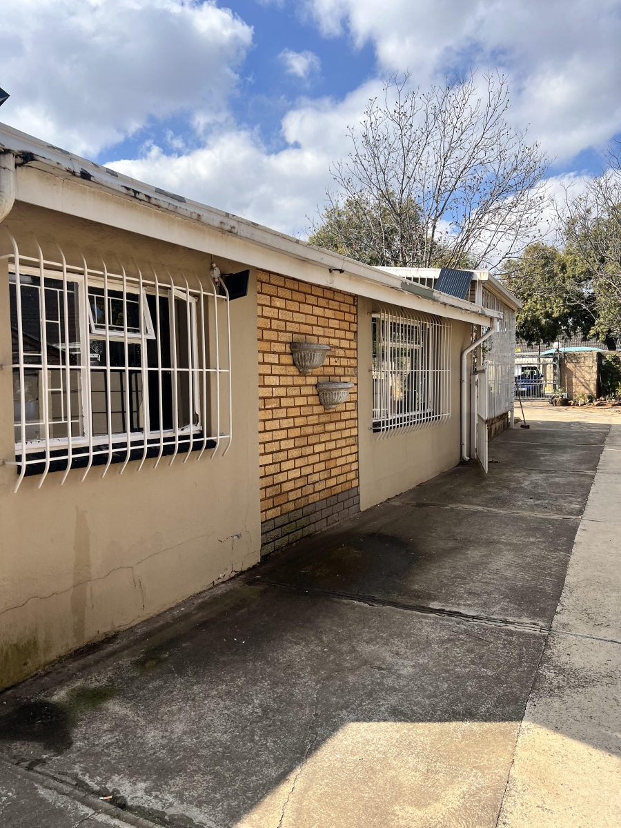 To Let 3 Bedroom Property for Rent in Witpoortjie Gauteng