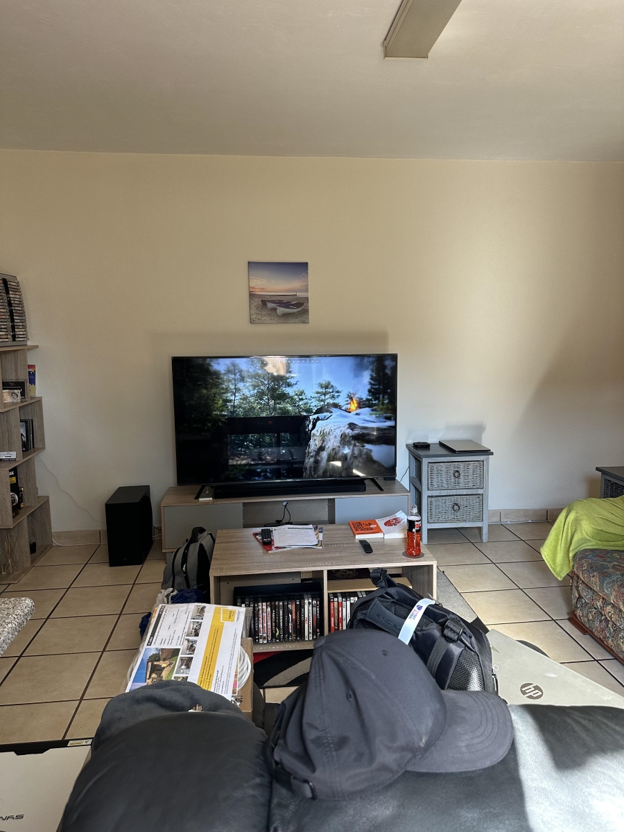To Let 2 Bedroom Property for Rent in Helderkruin Gauteng
