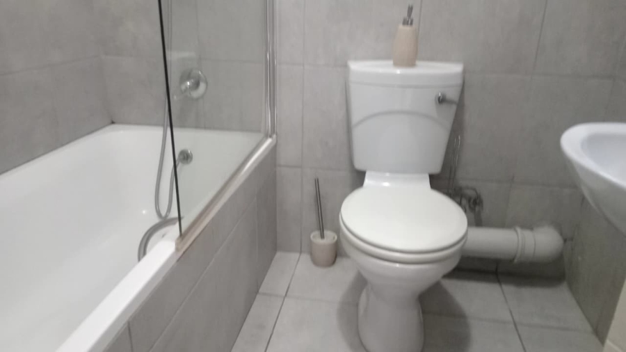 To Let 2 Bedroom Property for Rent in Terenure Gauteng
