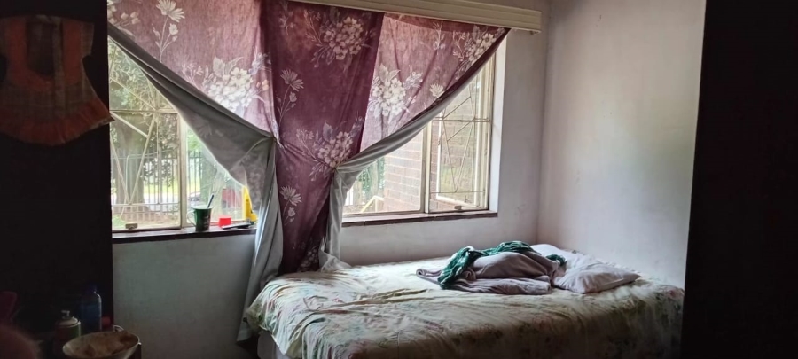6 Bedroom Property for Sale in Silverton Gauteng