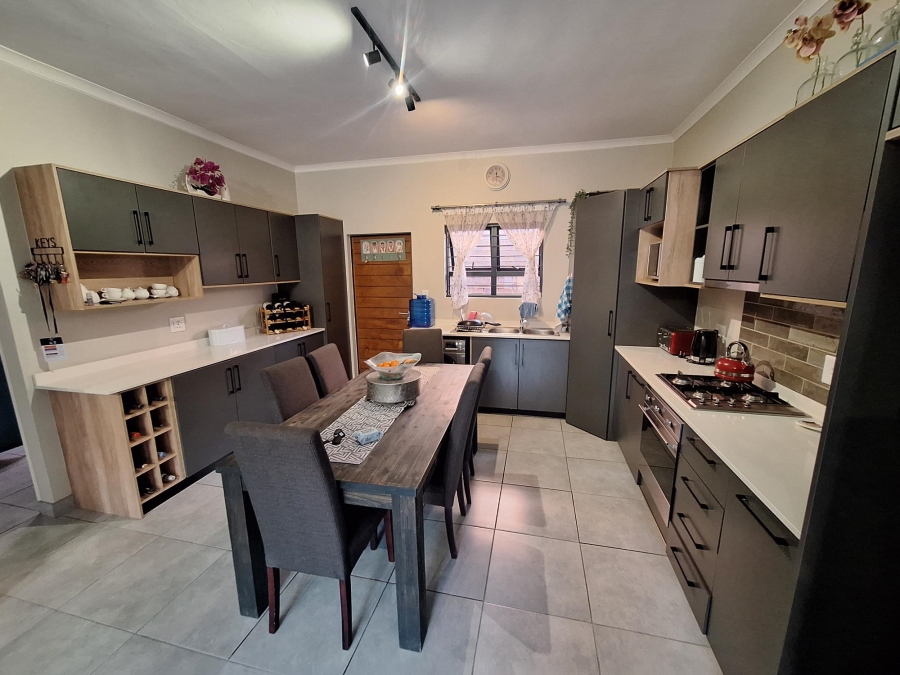 3 Bedroom Property for Sale in Olympus AH Gauteng