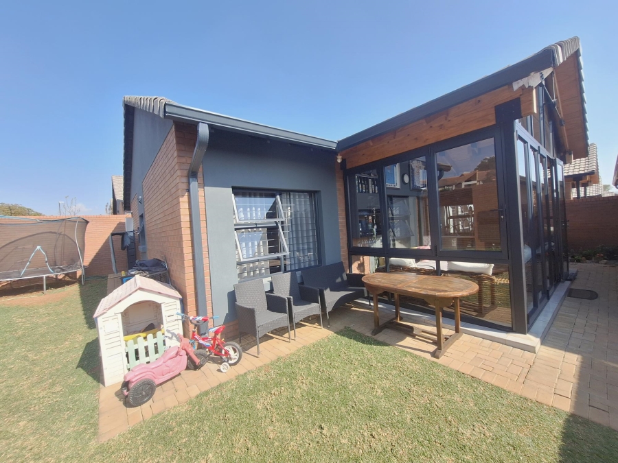 3 Bedroom Property for Sale in Olympus AH Gauteng