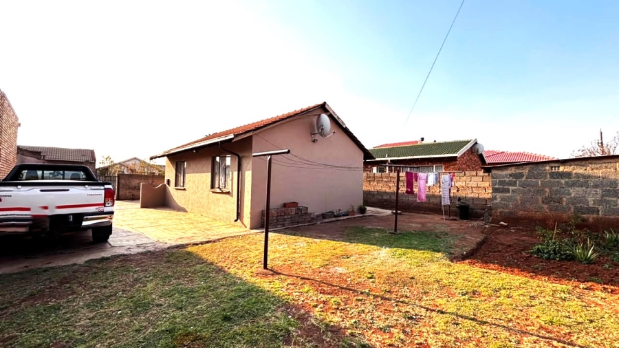 3 Bedroom Property for Sale in Vosloorus Ext 2 Gauteng