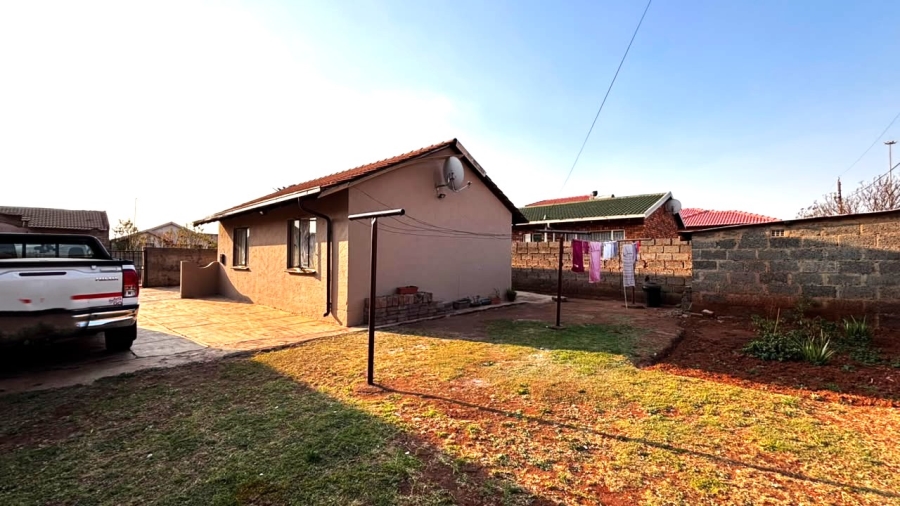 3 Bedroom Property for Sale in Vosloorus Ext 2 Gauteng