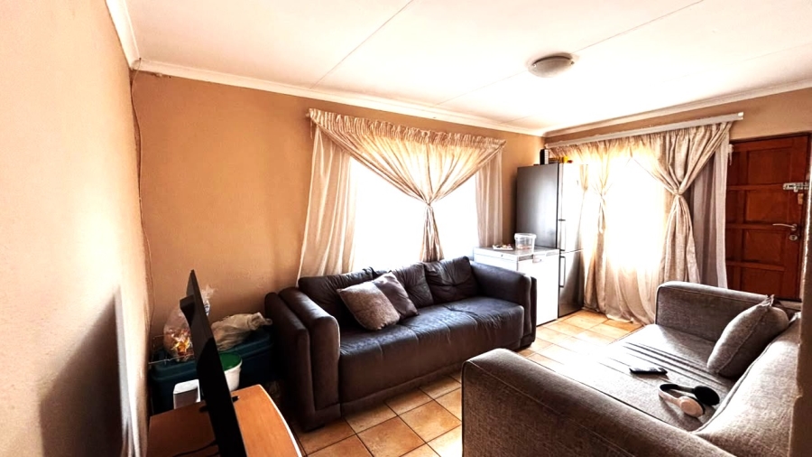 3 Bedroom Property for Sale in Vosloorus Ext 2 Gauteng