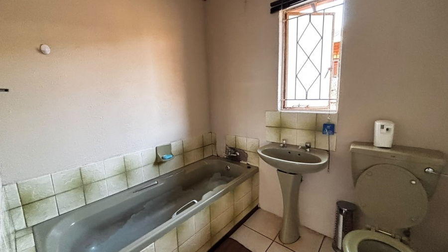 3 Bedroom Property for Sale in Vosloorus Ext 2 Gauteng
