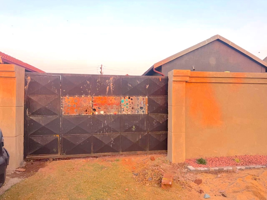 2 Bedroom Property for Sale in Vosloorus Ext 31 Gauteng