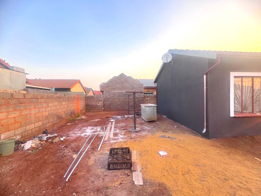 2 Bedroom Property for Sale in Vosloorus Ext 31 Gauteng