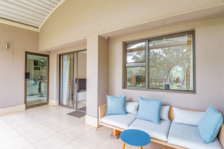 To Let 5 Bedroom Property for Rent in Silver Lakes Golf Estate Gauteng