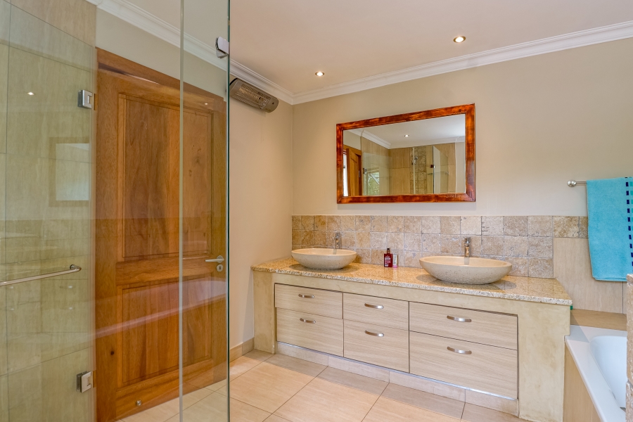 To Let 5 Bedroom Property for Rent in Silver Lakes Golf Estate Gauteng