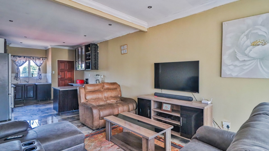 2 Bedroom Property for Sale in Pretoria Gardens Gauteng