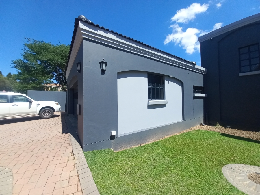 4 Bedroom Property for Sale in Olivedale Gauteng