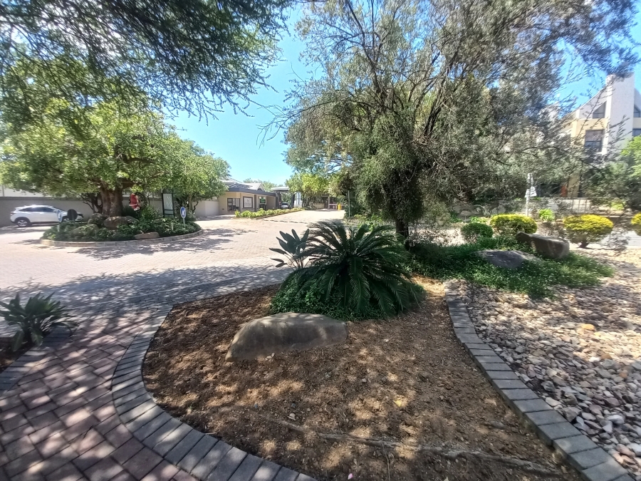 4 Bedroom Property for Sale in Olivedale Gauteng