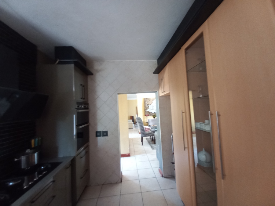 4 Bedroom Property for Sale in Olivedale Gauteng