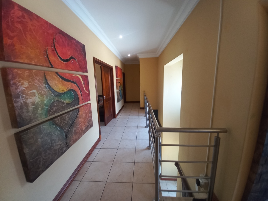4 Bedroom Property for Sale in Olivedale Gauteng