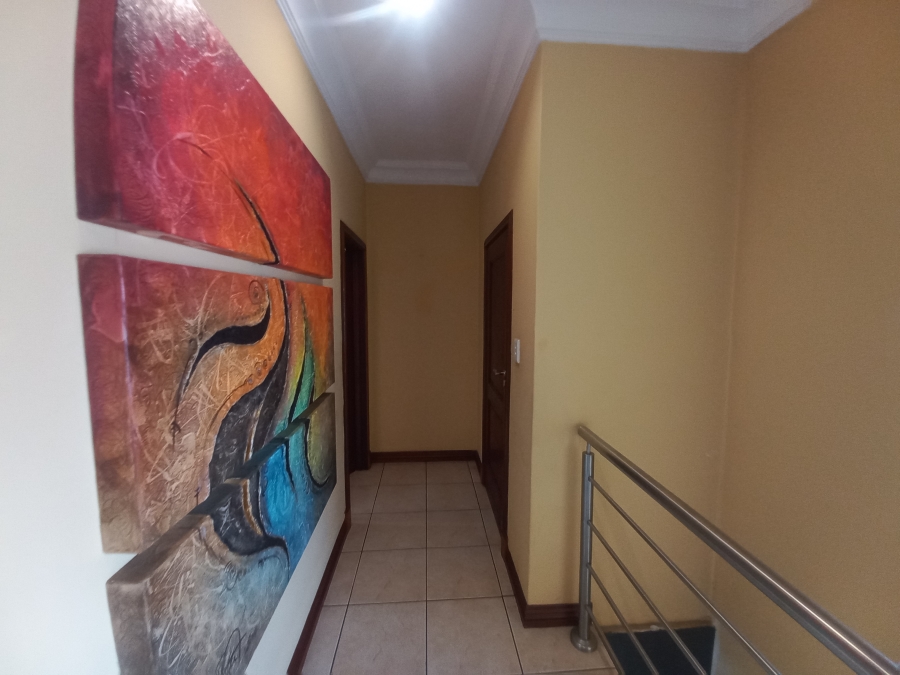 4 Bedroom Property for Sale in Olivedale Gauteng