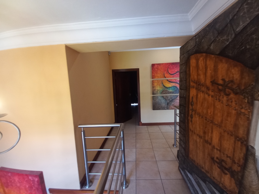 4 Bedroom Property for Sale in Olivedale Gauteng