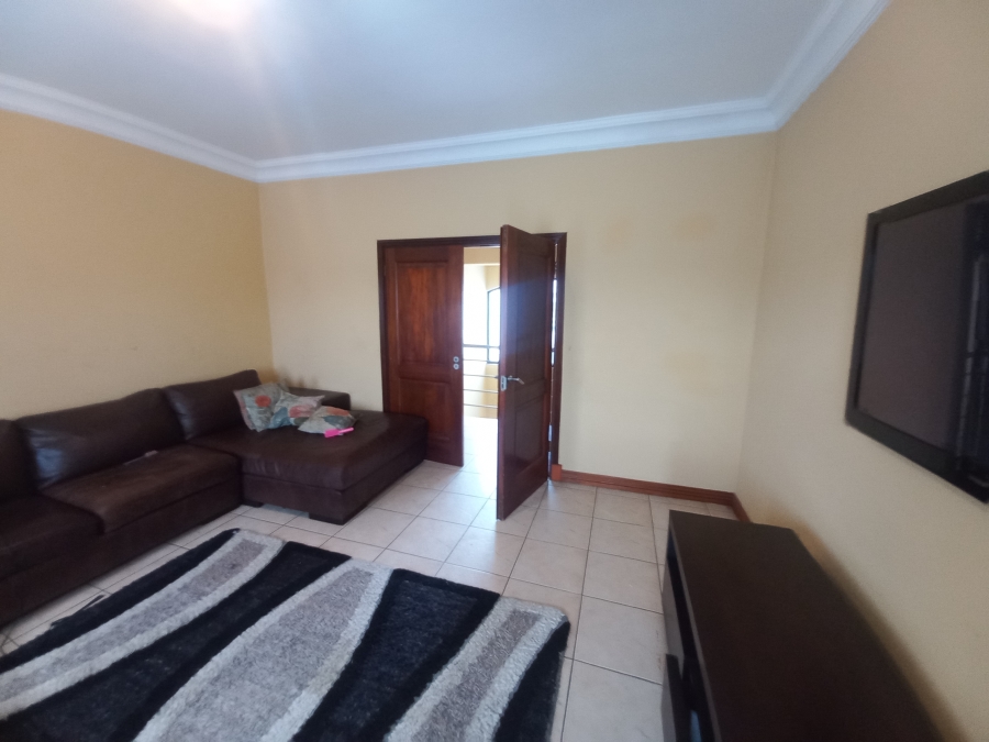 4 Bedroom Property for Sale in Olivedale Gauteng