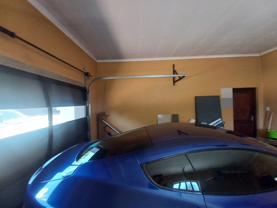 4 Bedroom Property for Sale in Olivedale Gauteng