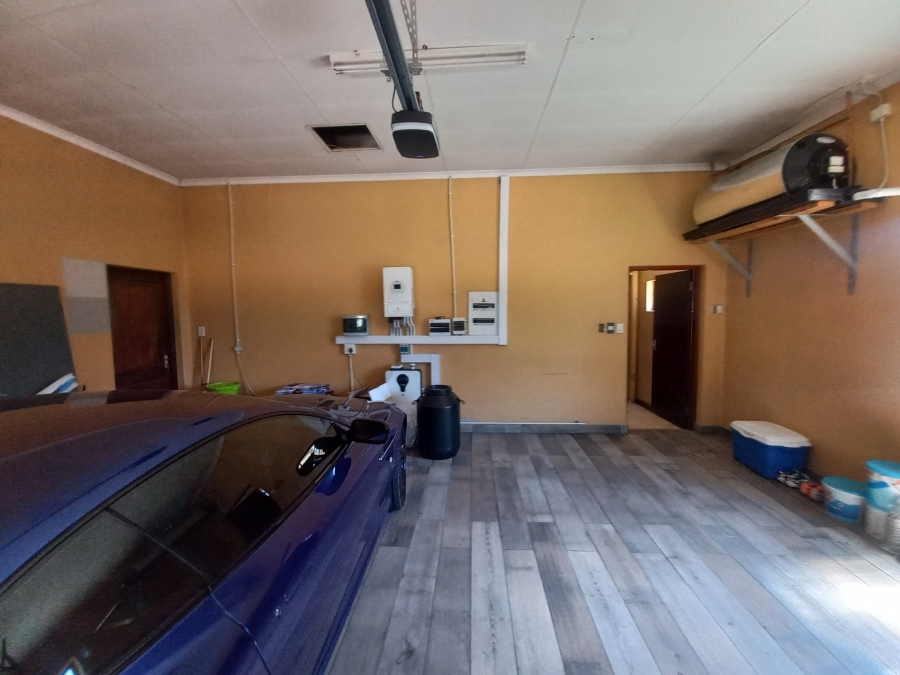 4 Bedroom Property for Sale in Olivedale Gauteng