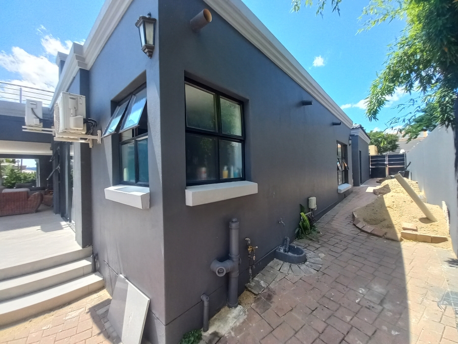 4 Bedroom Property for Sale in Olivedale Gauteng